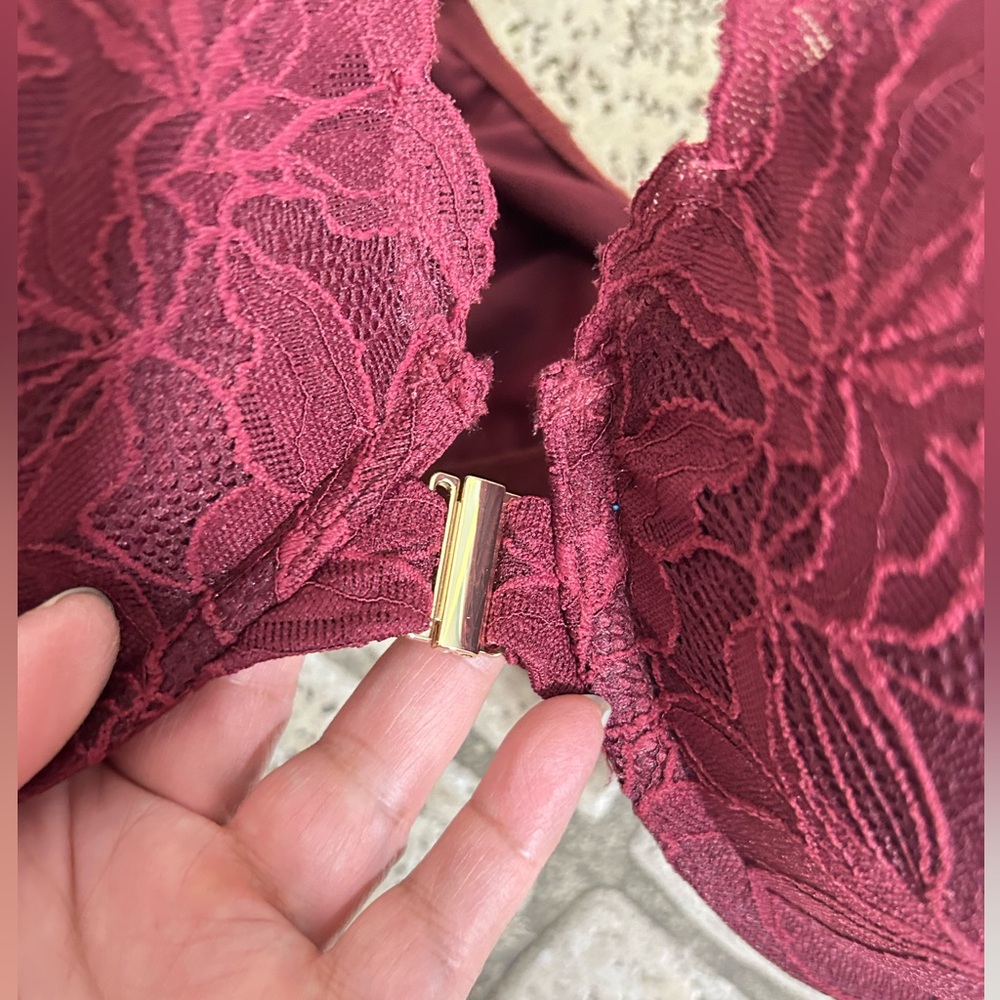 Auden lace front close push up bra size 46C NWT Burgundy - Picture 2 of 6